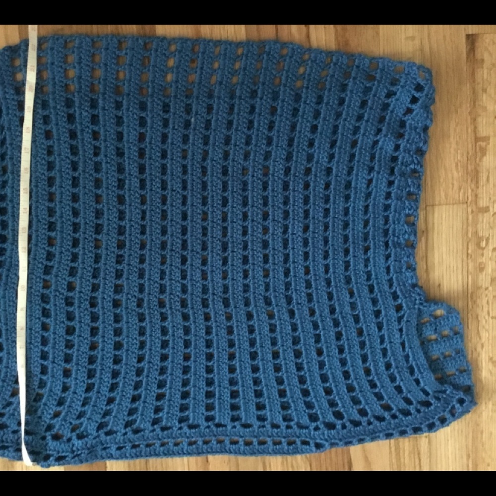 Crocheted top - Picture 4 of 6